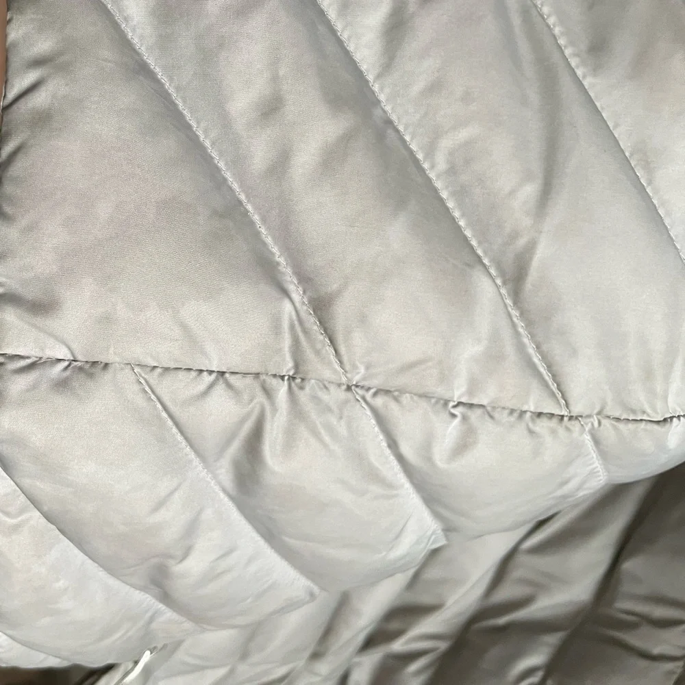 The North Face Karokora 700 Fill Down Parka - Picture 8 of 15